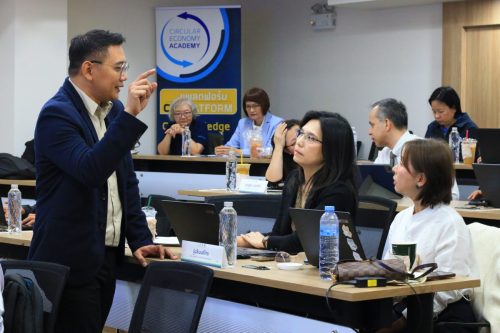 CFO2 015